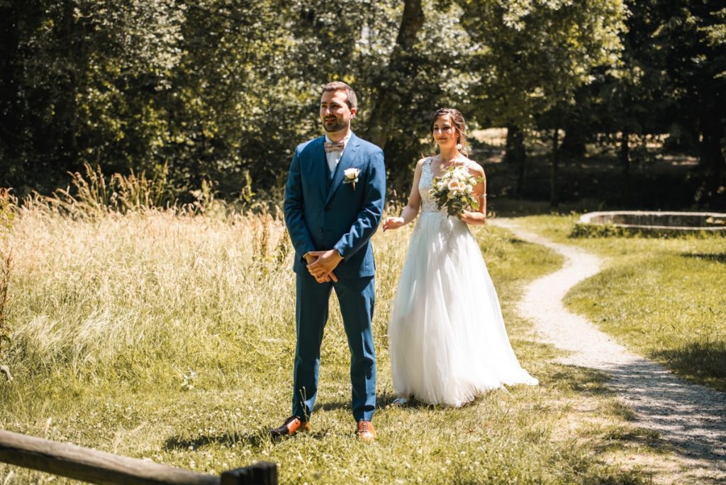 Photo de couple mariage Nantes ou Grandchamp-des-Fontaines