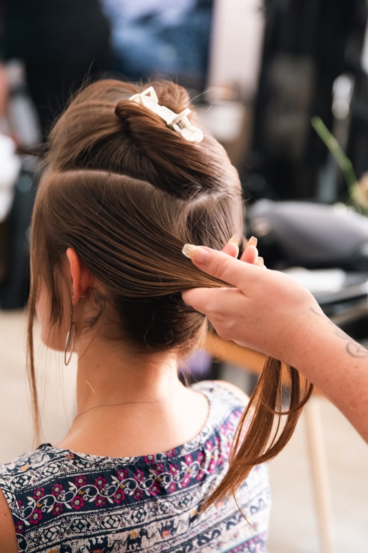 Coiffeuse mariage Grandchamp-des-Fontaines